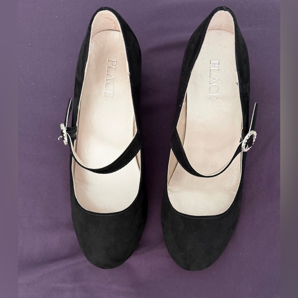 ⭐️Like New⭐️ The Children's Place: Girls Heel Dress Shoes- Size 3 - Picture 2 of 12